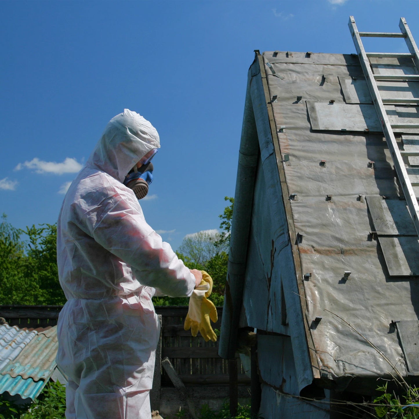 Pro-Val Disposable Coverall Medium - Breathable, Dust Resistant, Elasticated Fit