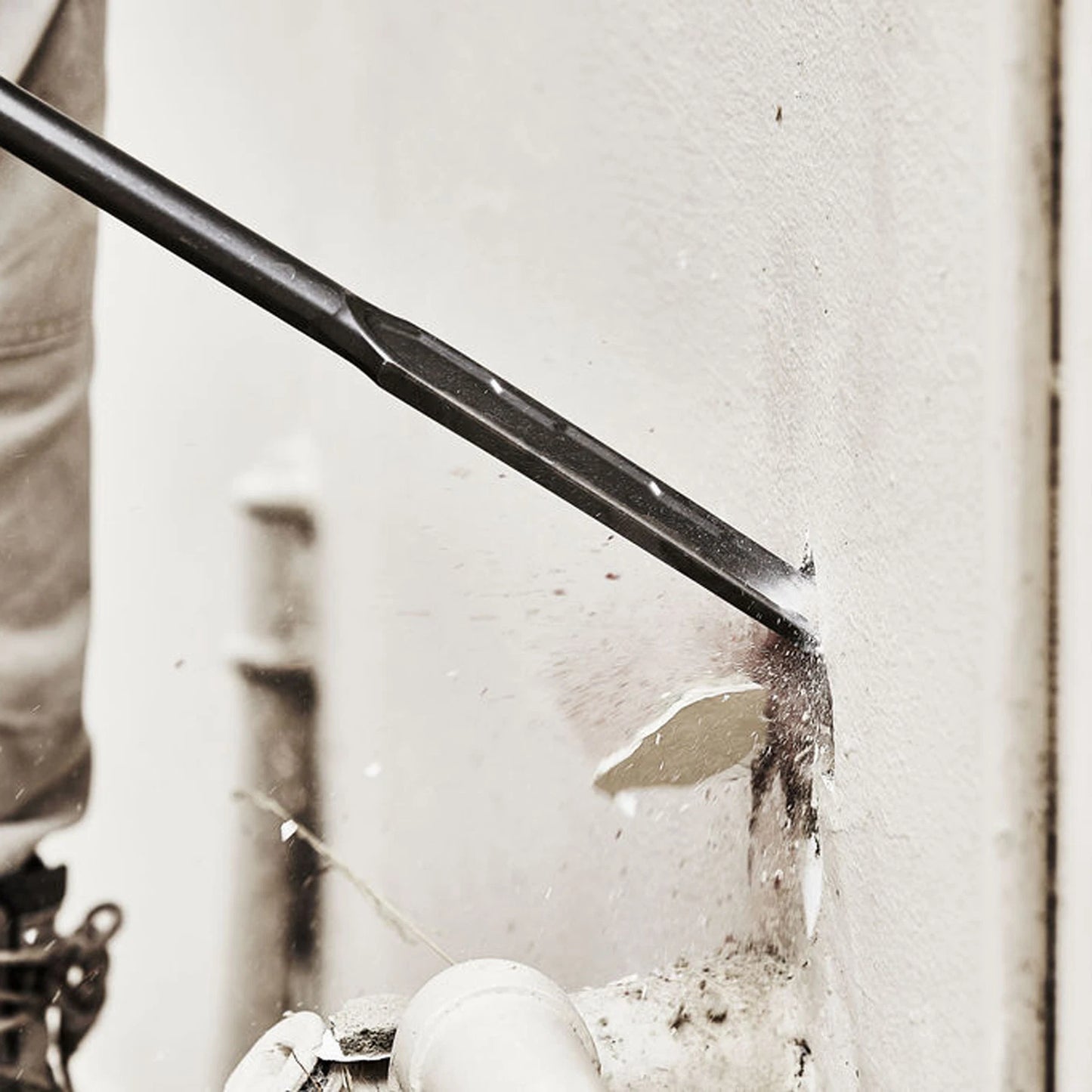 Kango 280mm SDS Max Pointed Chisel for Concrete & Masonry Demolition