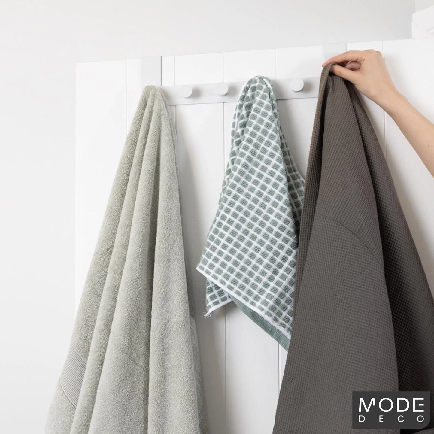 MODE 6 White Over Door Hook Hanger, Metal, 6 Hooks, No Permanent Fixing