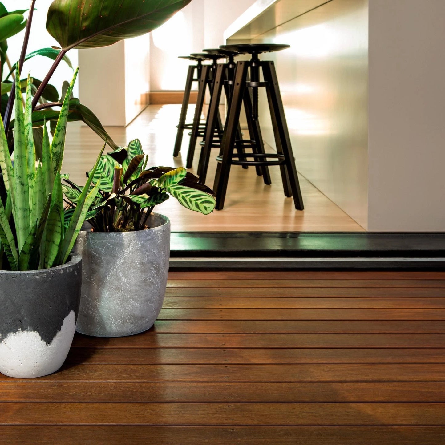 Feast Watson 1L Natural Matt Look Decking Oil - Water-Based, UV Resistant, Fast Drying