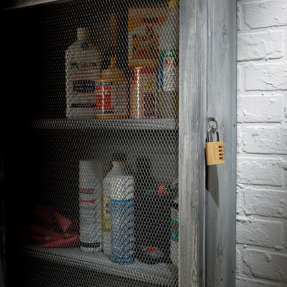 Master Lock 40mm Brass Combination Padlock, Keyless, Durable, Cut-Resistant Shackle