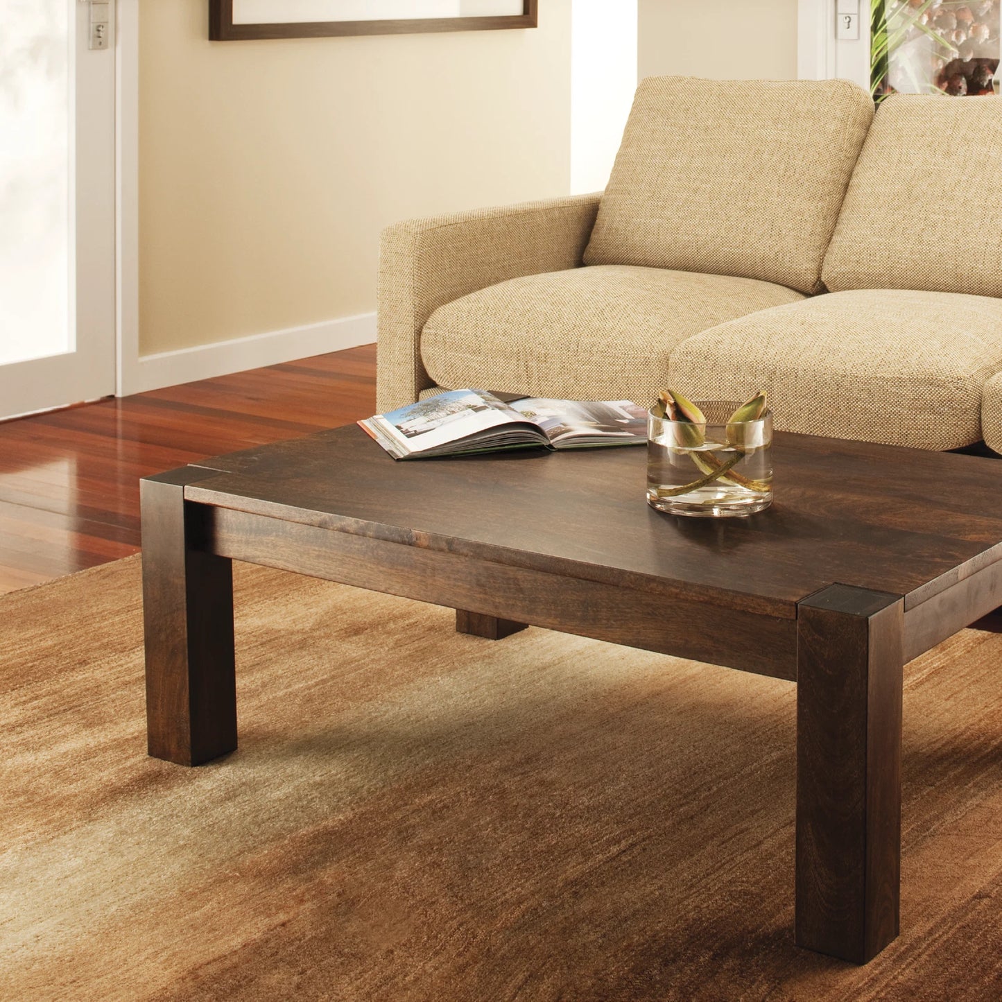 Cabot's 1L Water-Based Gloss Stain & Varnish, Scratch & UV Resistant, Fast Recoat