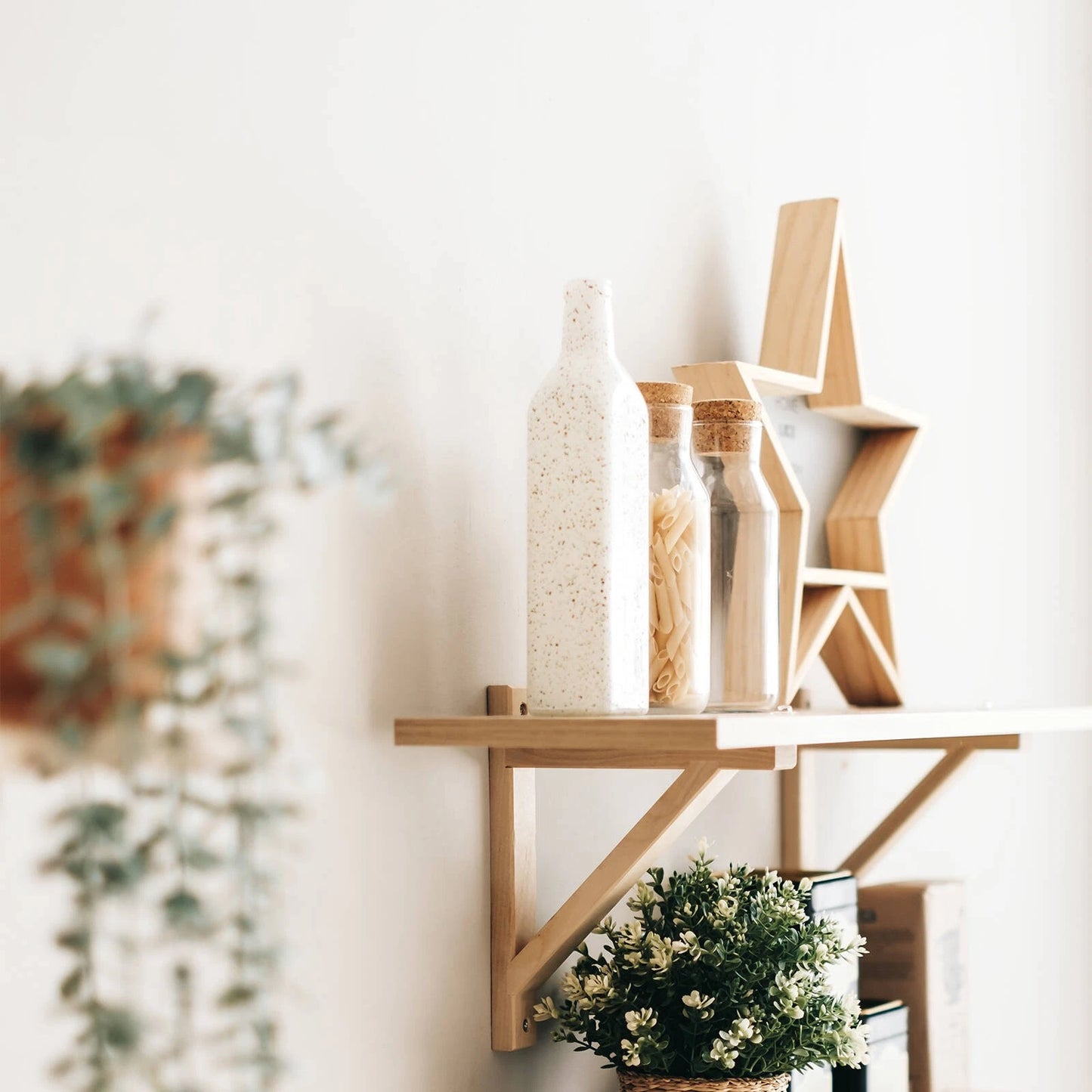 Carinya Raw Pine Stayed Bracket 210x170mm, DIY, Durable, 30kg Capacity