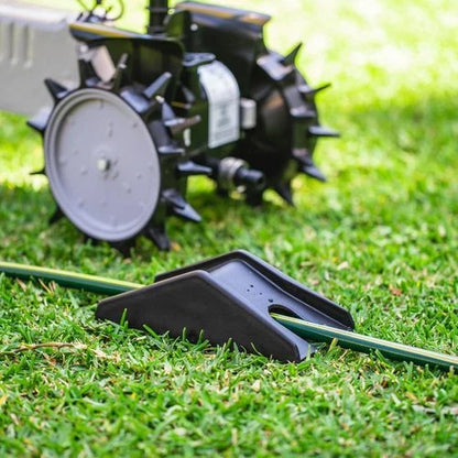 Holman Solid Metal Travelling Sprinkler, Self-Propelled, Covers 1,100m², Durable Cast Iron