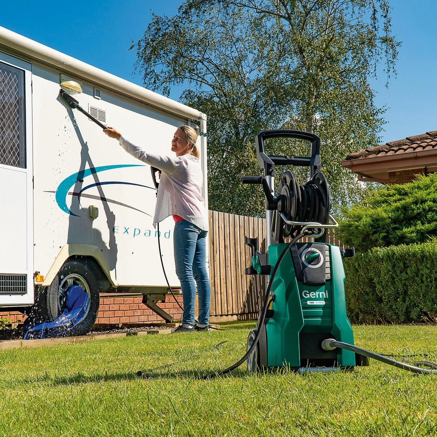 Gerni 1L Vehicle Wash - Biodegradable Cleaner for Cars, Bikes, Boats & Machinery