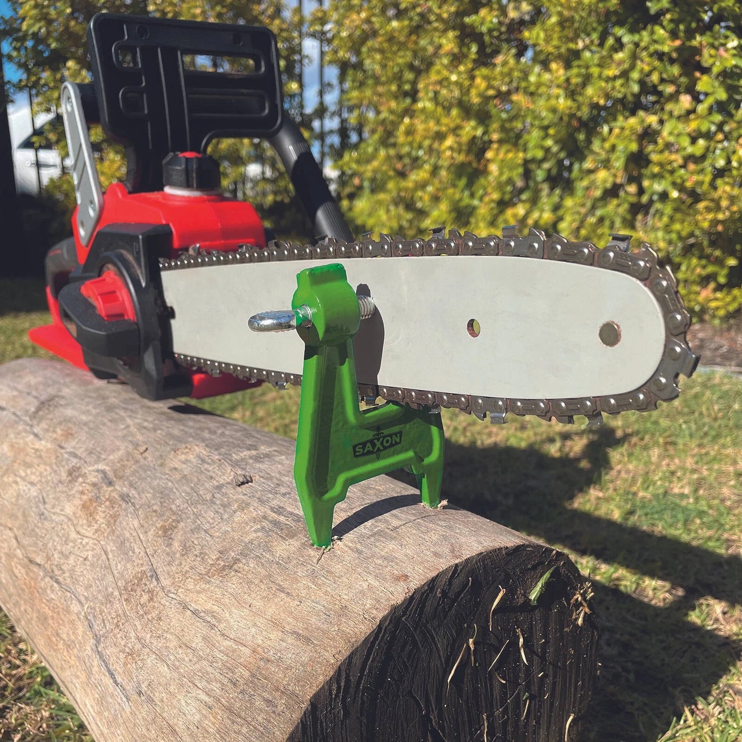 Saxon Chainsaw File Vice - Secure, Portable, Rust Resistant, Easy Timber Drive