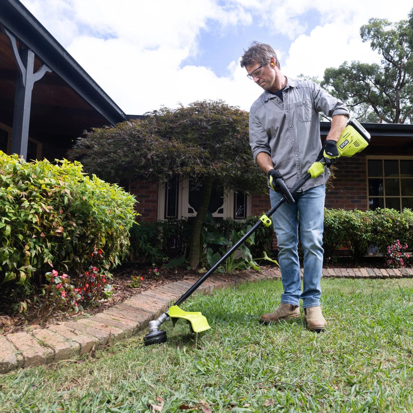 Ryobi Expand-It 45cm Line Trimmer Attachment, Adjustable Cutting Diameter, Twin Line Bump Feed