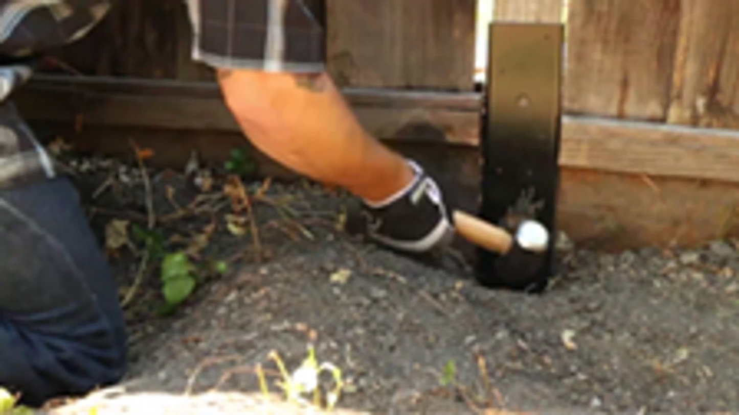 Simpson Strong-Tie 90mm Fence Post Repair E-Z Mender, Carbon Steel, Black Finish