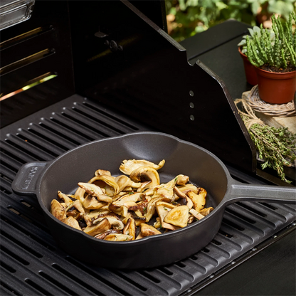 Matador Enamelled Cast Iron Skillet, 25.6cm, Dual Handle, No Seasoning Required