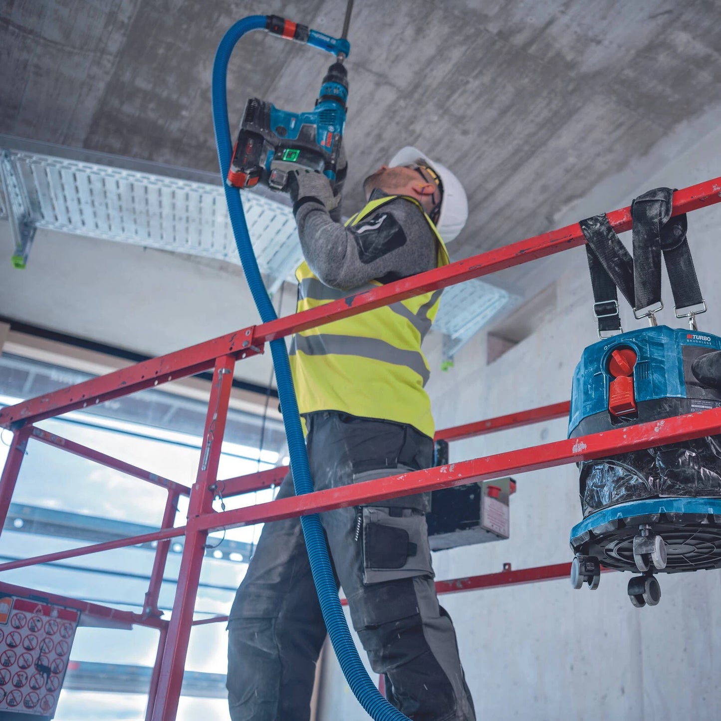 Bosch 18V ProCore PLUS 8.0AH Battery - Extended Runtime & Universal Compatibility