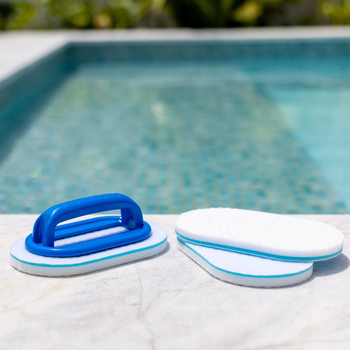 Hy-Clor Spa Waterline Brush Pad - Removes Waterline Marks & Scum, Includes 2 Replacement Pads