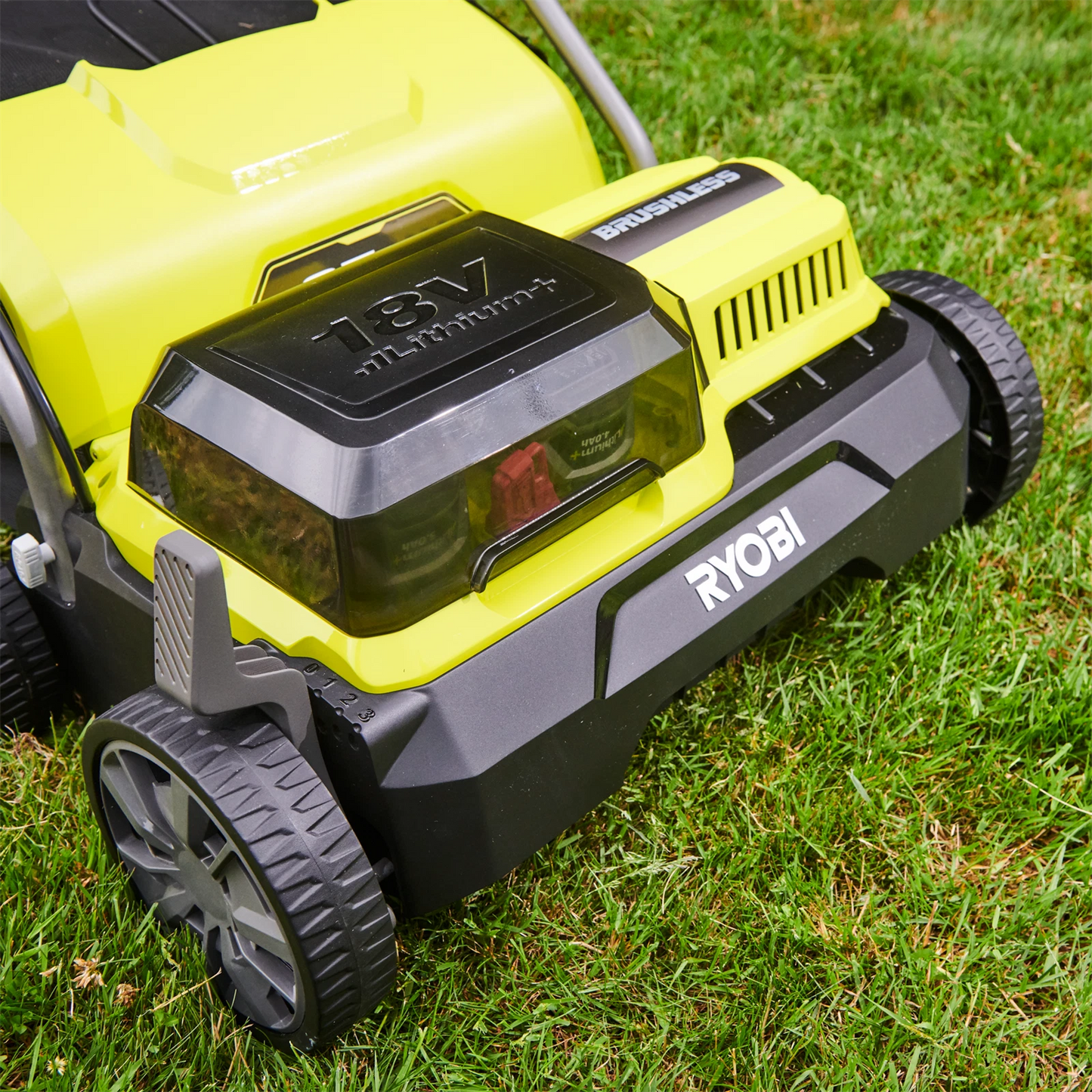 Ryobi One+ 18V Brushless Cordless Scarifier, Dual Battery, 35cm Path, Adjustable Depth