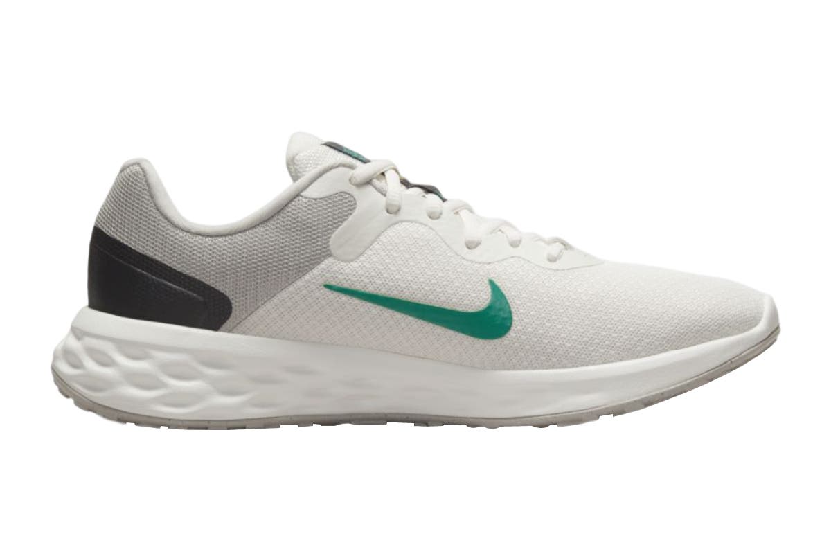 Nike Women's Revolution 6 Running Shoes (Phantom/Neptune Green)